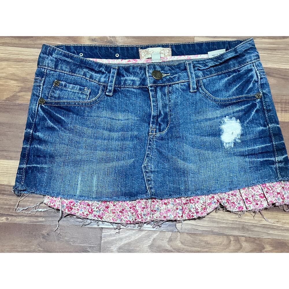 Vanilla Sky Y2K Denim Skirt Floral Trim - Rare